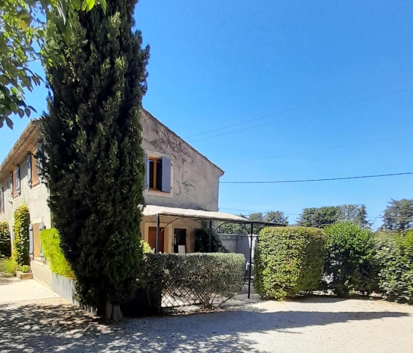 Le Mas Des Vergers Salon-de-Provence Exteriör bild