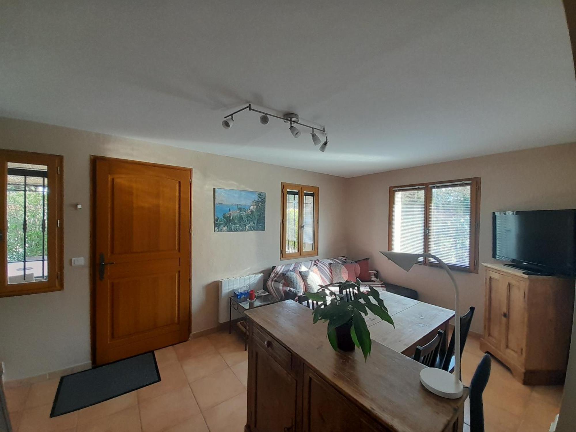 Le Mas Des Vergers Salon-de-Provence Exteriör bild